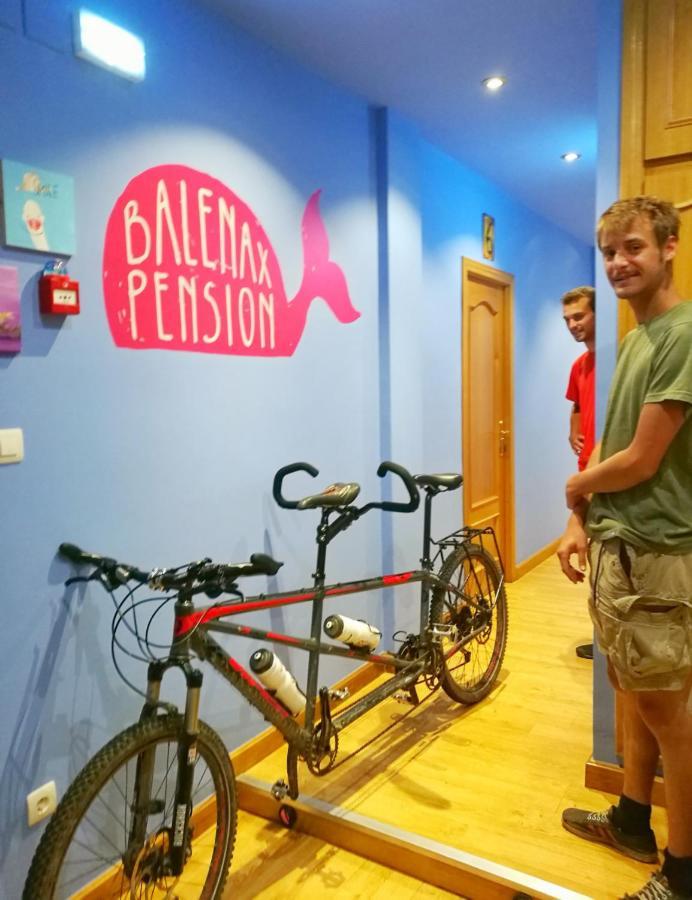 Balenax Pension Gijón Exteriör bild